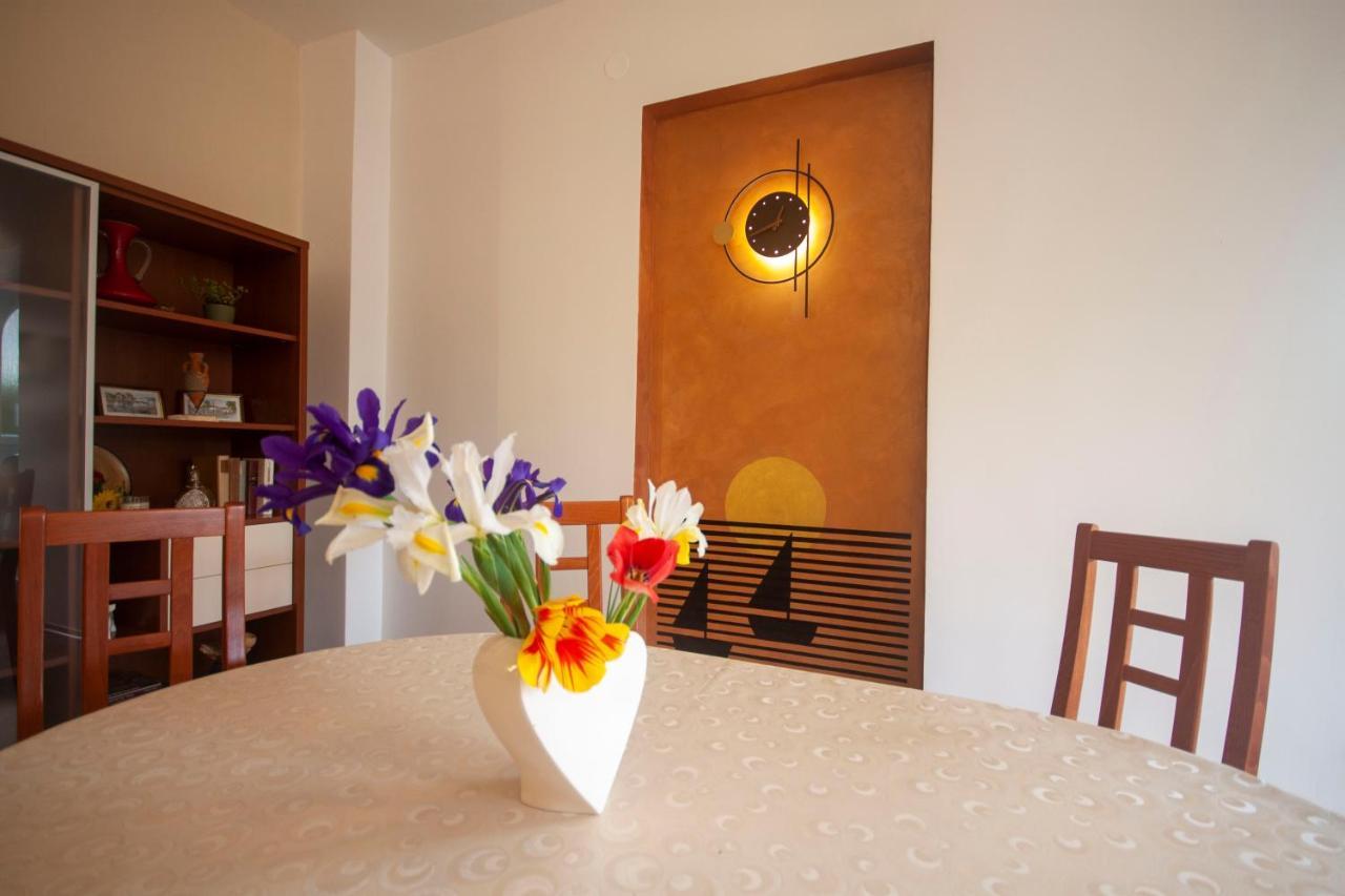 Apartments Katarina Porat Malinska Bagian luar foto