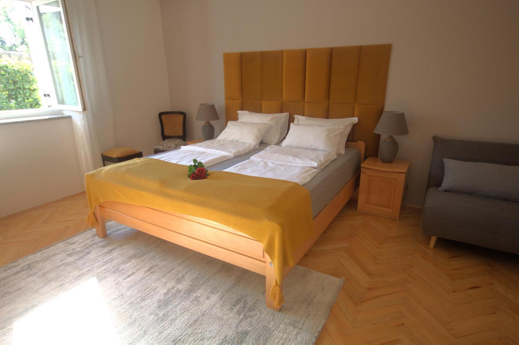 Apartments Katarina Porat Malinska Bagian luar foto